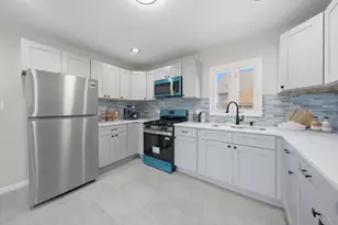 2134 N 73rd Ave, Elmwood Park, IL 60707 - Photo 4
