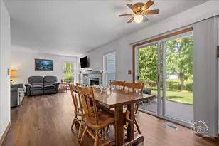 5 Ridge Ct, South Elgin, IL 60177 - Photo 6