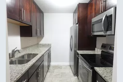 566 Somerset Lane #2, Crystal Lake, IL 60014 - Photo 14