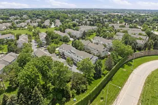 171 Monarch Dr, Streamwood, IL 60107 - Photo 32