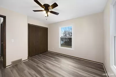 1643 Park Avenue, Sycamore, IL 60178 - Photo 10