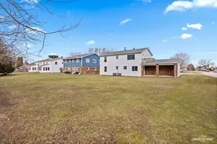 1643 Park Ave, Sycamore, IL 60178 - Photo 16