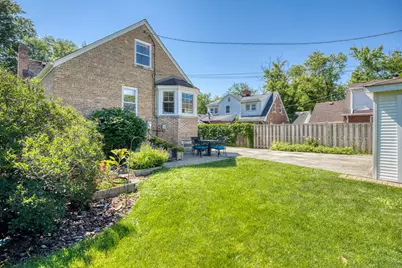 5810 N East Circle Avenue, Chicago, IL 60631 - Photo 22