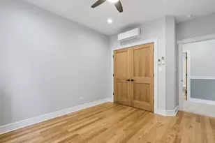 959 E 61st St, Chicago, IL 60637 - Photo 10