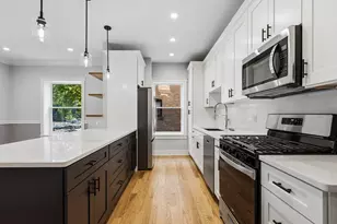 959 E 61st St, Chicago, IL 60637 - Photo 6