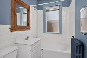 438 N Main St, Glen Ellyn, IL 60137 - Photo 12