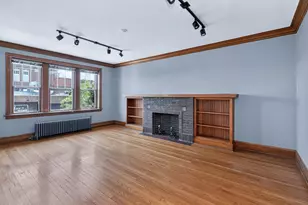 438 N Main St, Glen Ellyn, IL 60137 - Photo 4
