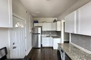 312 Lee St, Evanston, IL 60202 - Photo 2
