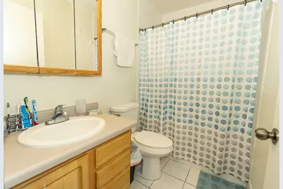 178 Dunteman Drive #302, Glendale Heights, IL 60139 - Photo 10