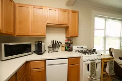 918 Green Bay Road #3J, Winnetka, IL 60093 - Photo 4