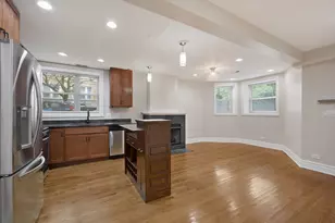 924 N Oakley Blvd, Chicago, IL 60622 - Photo 2