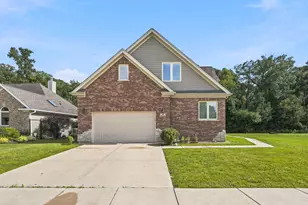 388 Preserve Ln, Wood Dale, IL 60191 - Photo 2