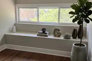 8015 S Paxton Ave, Chicago, IL 60617 - Photo 22