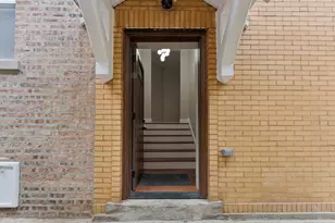 8015 S Paxton Ave, Chicago, IL 60617 - Photo 2