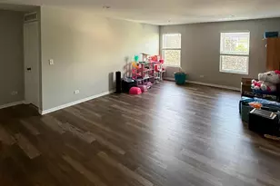 830 Valley Stream Dr, Pingree Grove, IL 60140 - Photo 12