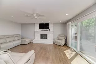 1119 W White Oak St, Arlington Heights, IL 60005 - Photo 24