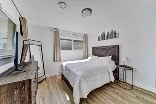 116 E Brittany Dr, Arlington Heights, IL 60004 - Photo 28