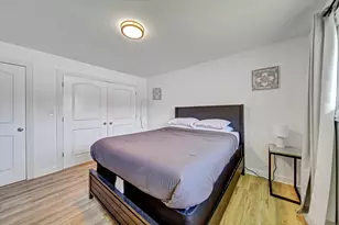 116 E Brittany Dr, Arlington Heights, IL 60004 - Photo 22