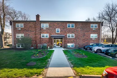5740 East Avenue #1B, Countryside, IL 60525 - Photo 1