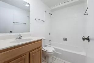 5740 East Ave, Countryside, IL 60525 - Photo 4