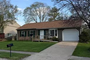 1129 E Main St, Granville, IL 61326 - Photo 1