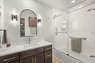 907 N Quentin Rd, Palatine, IL 60067 - Photo 18