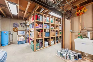 907 N Quentin Rd, Palatine, IL 60067 - Photo 22