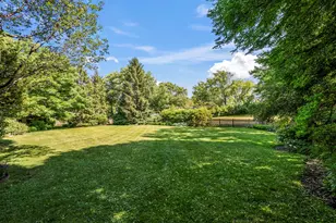 907 N Quentin Rd, Palatine, IL 60067 - Photo 36