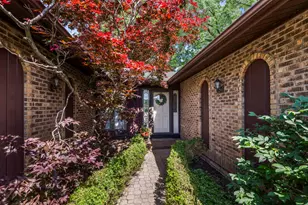 907 N Quentin Rd, Palatine, IL 60067 - Photo 26