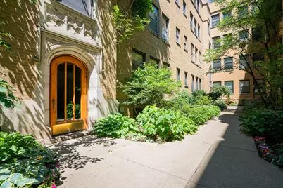 640 W Waveland Avenue #4D, Chicago, IL 60613 - Photo 1
