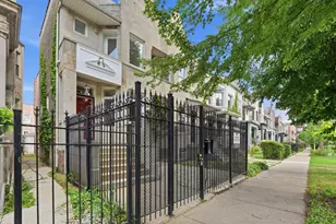 6505 S Woodlawn Ave, Chicago, IL 60637 - Photo 1