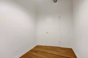 1071 W 15th St, Chicago, IL 60608 - Photo 22
