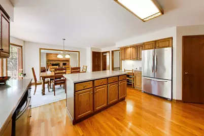 1204 Kristin Drive, Libertyville, IL 60048 - Photo 12