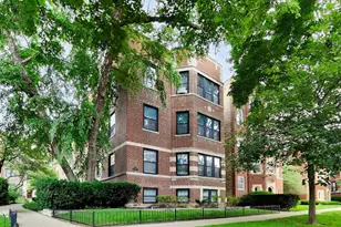 730 Hinman Ave, Evanston, IL 60202 - Photo 1
