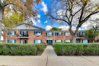 2303 S Goebbert Road #A109, Arlington Heights, IL 60005 - Photo 1