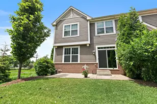 4275 Fiona Ln, Lisle, IL 60532 - Photo 22