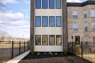 5809 S Indiana Ave, Chicago, IL 60637 - Photo 1