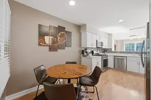 935 Concord Ct, Carol Stream, IL 60188 - Photo 12