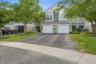 935 Concord Ct, Carol Stream, IL 60188 - Photo 2