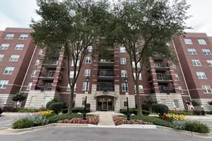 470 W Mahogany Ct, Palatine, IL 60067 - Photo 1
