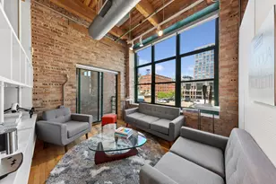 1017 W Washington Blvd, Chicago, IL 60607 - Photo 6