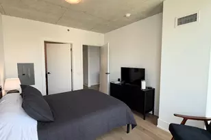 234 W Polk St, Chicago, IL 60607 - Photo 10