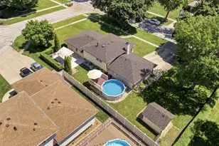 7804 Florence Ave, Darien, IL 60561 - Photo 36