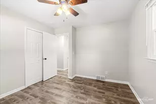 1528 Oak Ln, Sycamore, IL 60178 - Photo 10