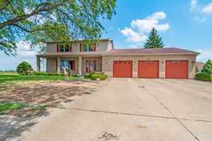 280 Park, Chebanse, IL 60922 - Photo 2