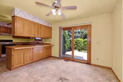 280 Park, Chebanse, IL 60922 - Photo 12