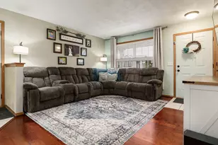 3920 Ashwinton Way, Rockford, IL 61109 - Photo 8