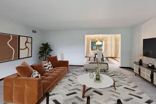 107 W Washington St, Itasca, IL 60143 - Photo 4