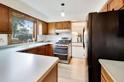 107 W Washington Street, Itasca, IL 60143 - Photo 10