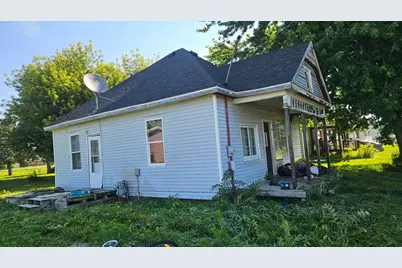 201 E Main Street, Joy, IL 61260 - Photo 2